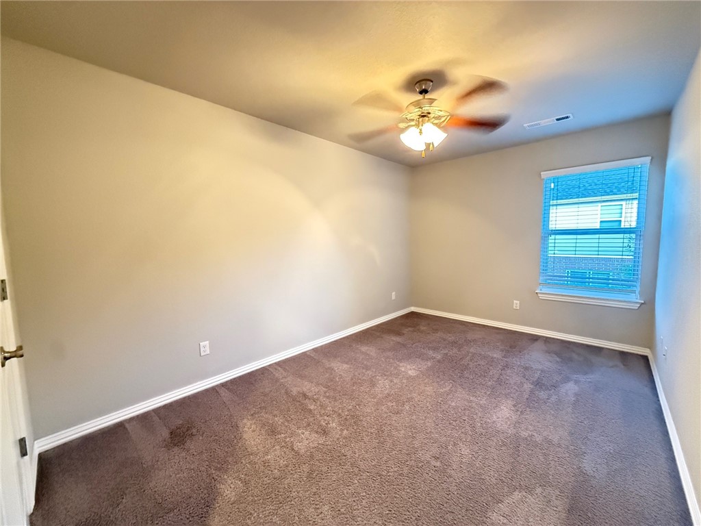 SHADOWBROOKE AT THE PEAKS HORIZ PROP RE - Residential Lease