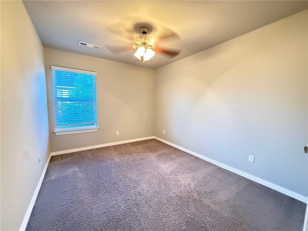 SHADOWBROOKE AT THE PEAKS HORIZ PROP RE - Residential Lease