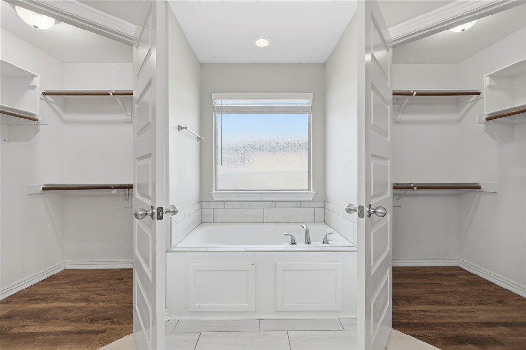 Saddle Brook Sub - Residential