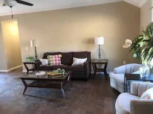 Shiloh Manor Est P1 - Residential