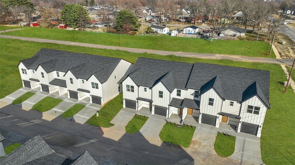 Pea Ridge Pointe - Residential Lease
