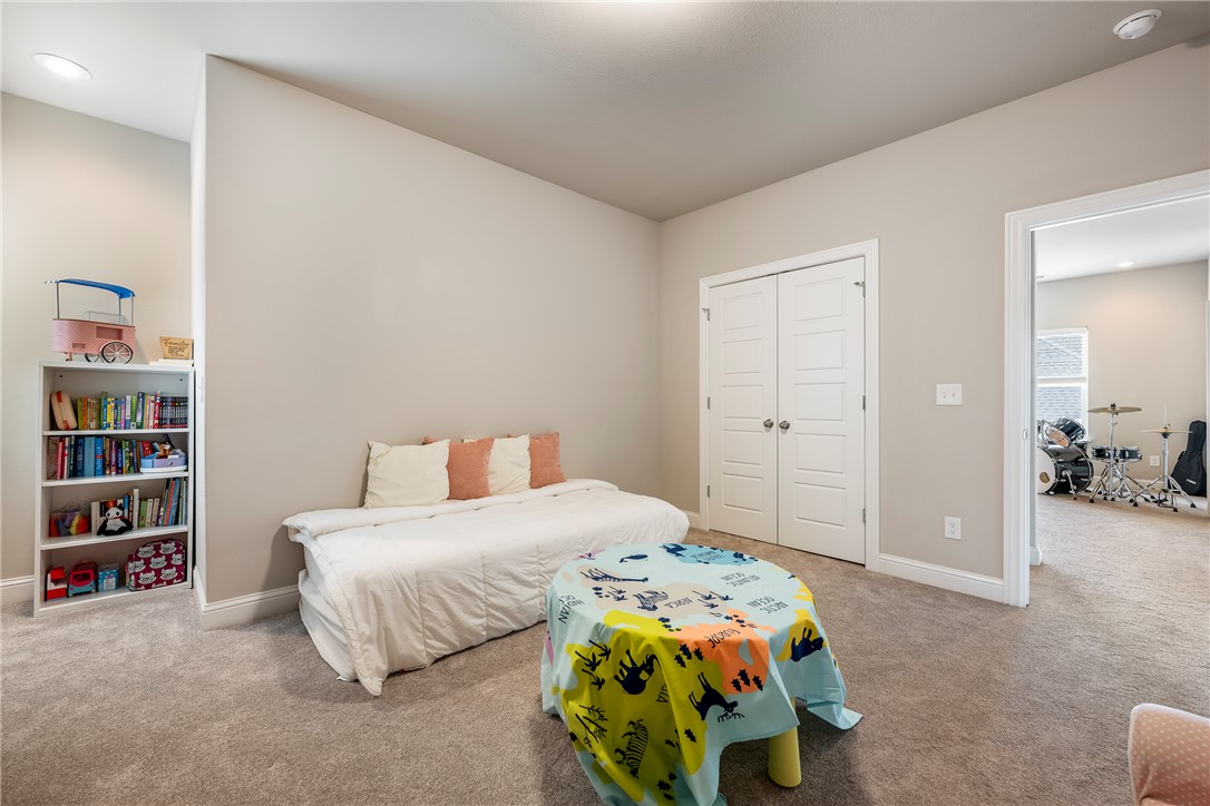 Otter Creek Estates PH II-Cave Springs - Residential