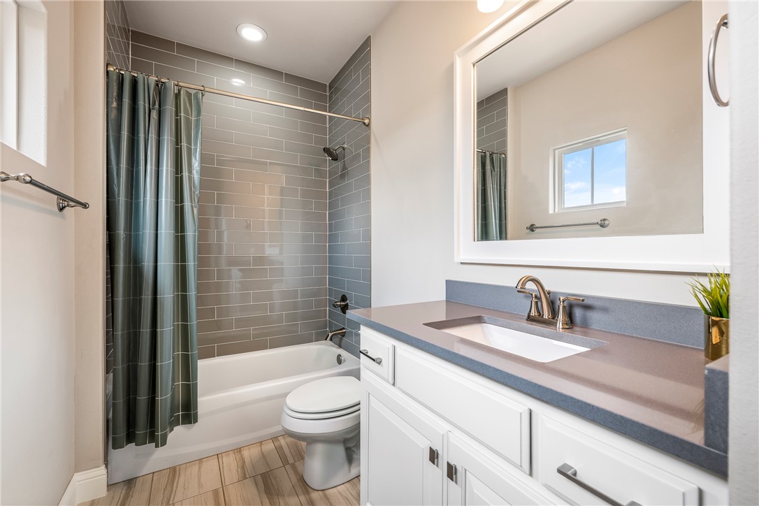 Otter Creek Estates PH II-Cave Springs - Residential