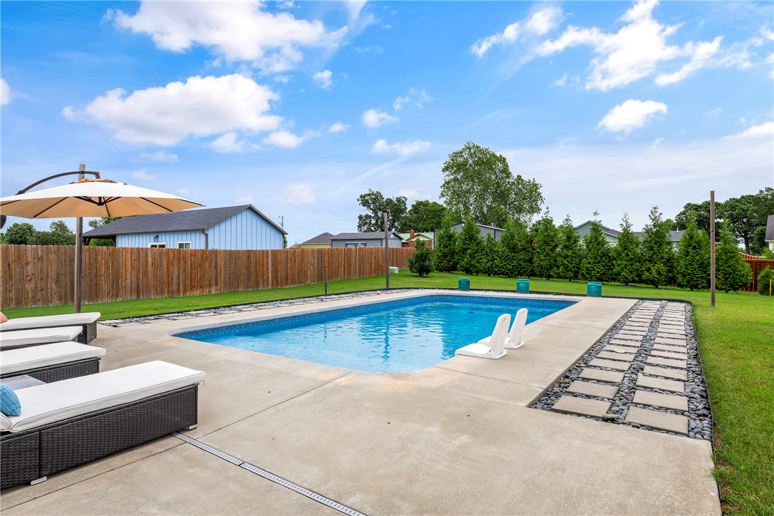 Otter Creek Estates PH II-Cave Springs - Residential