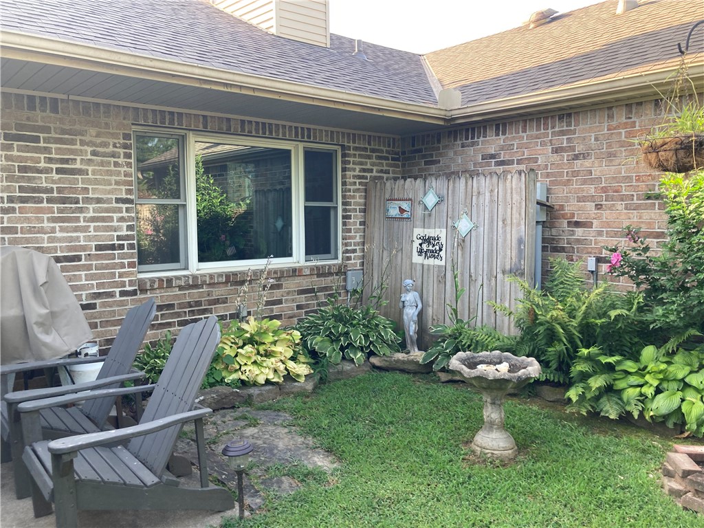 Windsor Place Sub Rogers - Residential