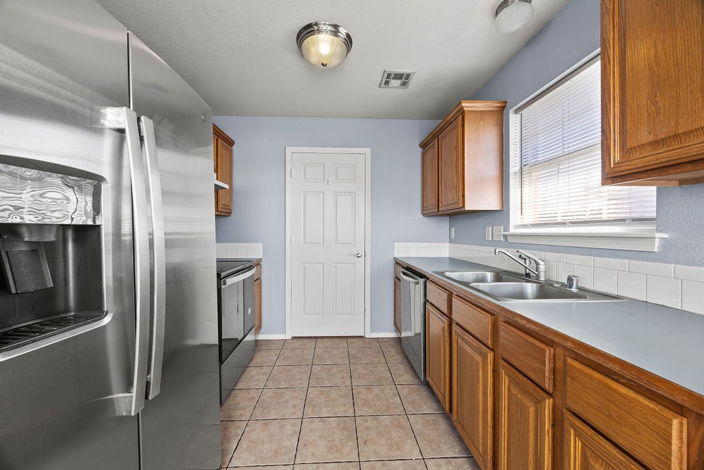 Centerpoint Sub Ph 5 Centerton - Residential Lease