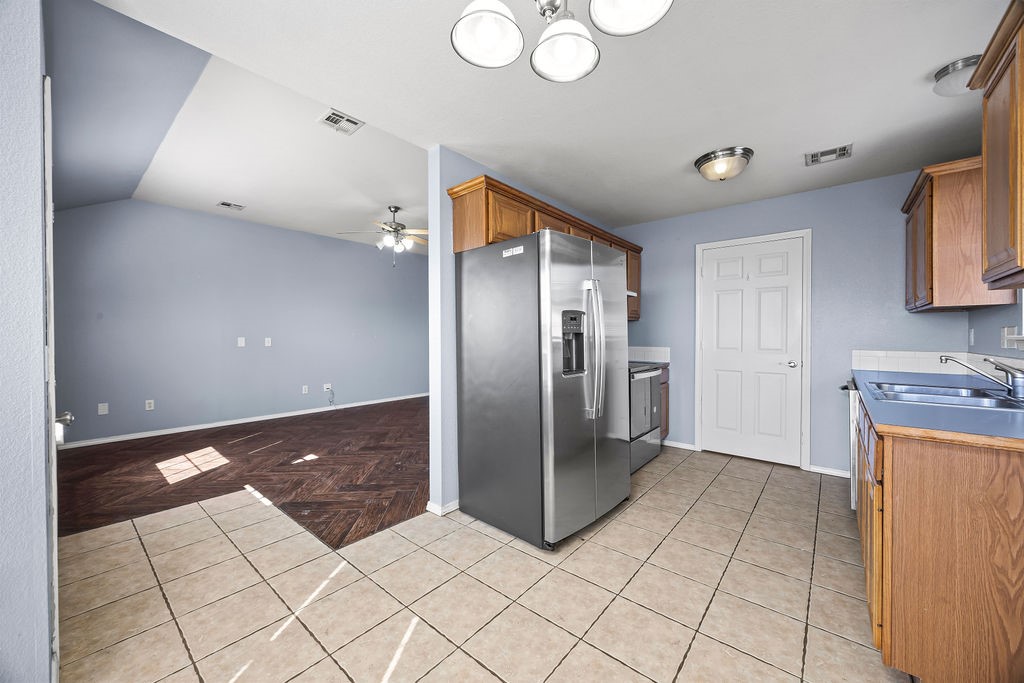 Centerpoint Sub Ph 5 Centerton - Residential Lease