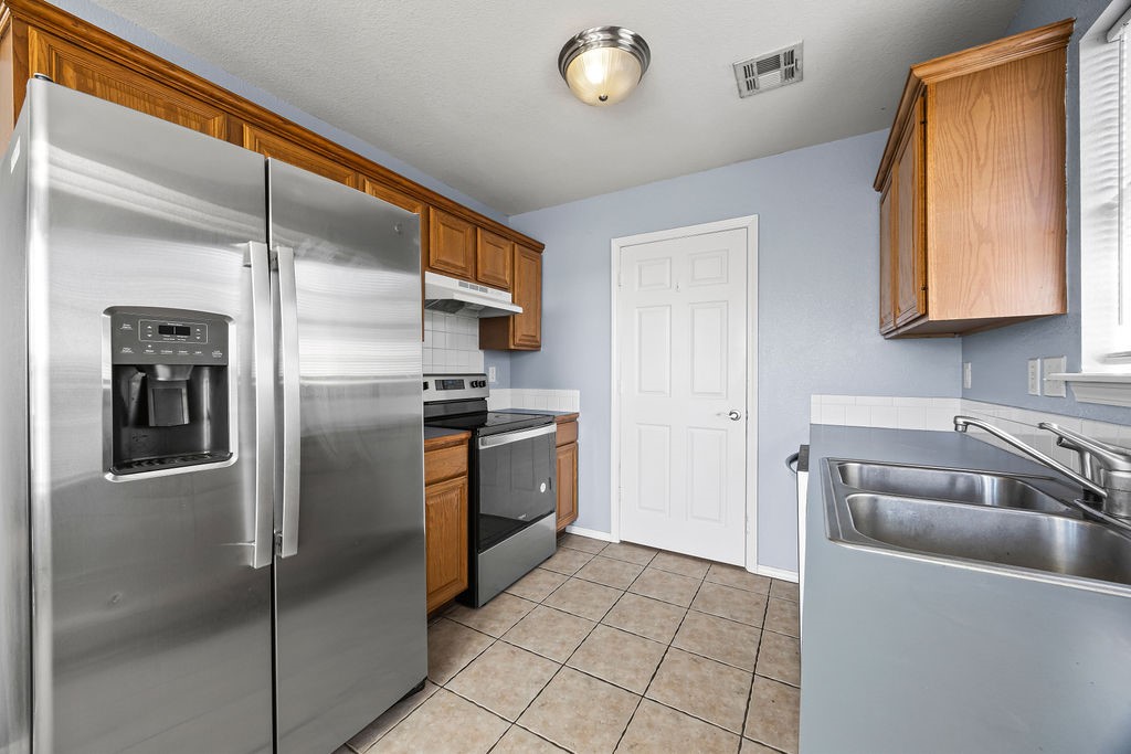 Centerpoint Sub Ph 5 Centerton - Residential Lease
