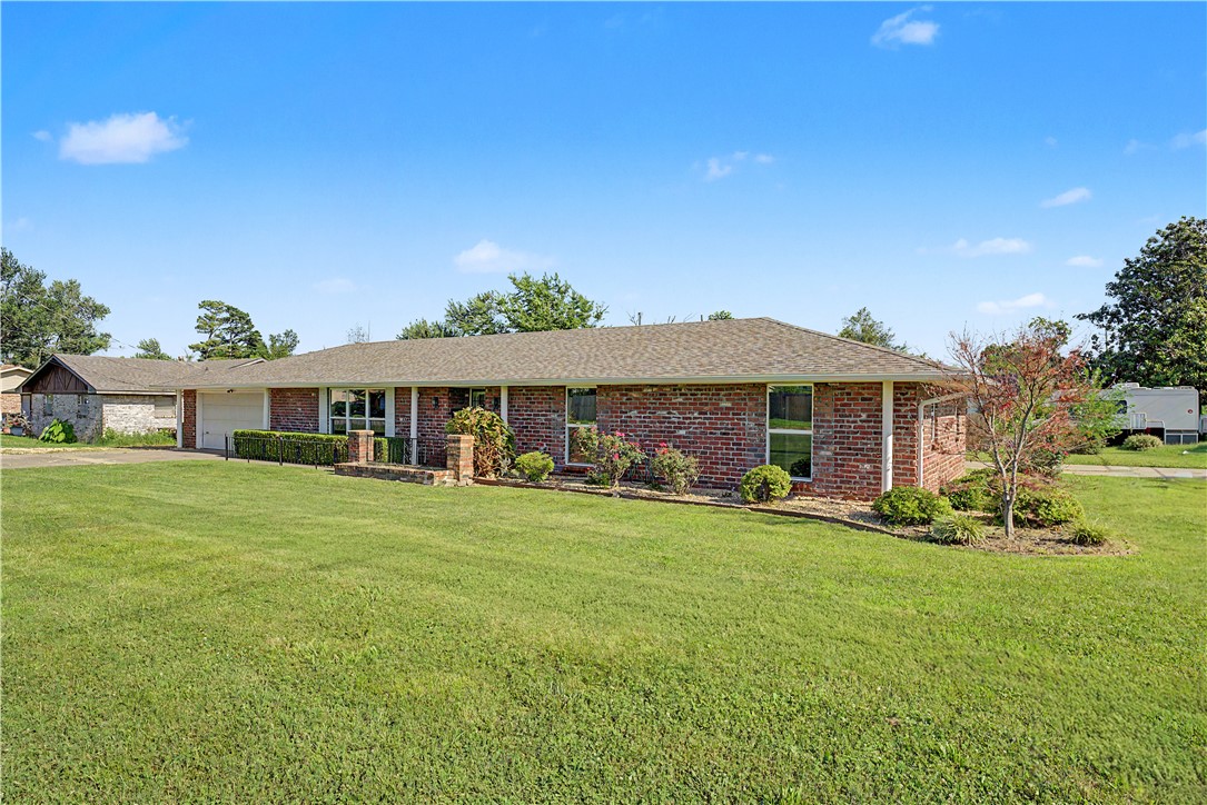 Crescent Heights Add Rogers - Residential