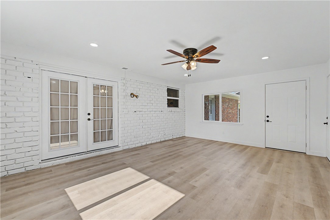 Crescent Heights Add Rogers - Residential