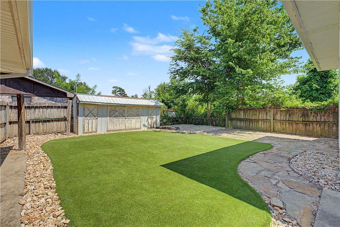 Crescent Heights Add Rogers - Residential