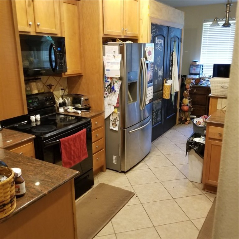Crofton Manor - Residential Lease