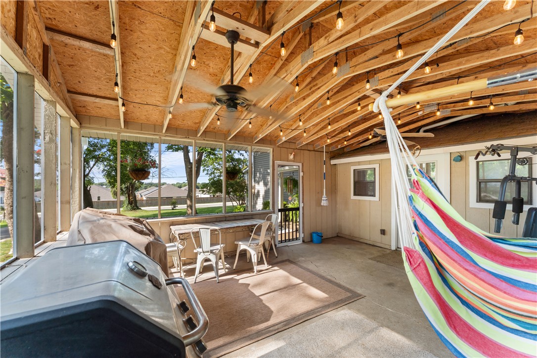 Hornbeck Heights Add Gentry - Residential