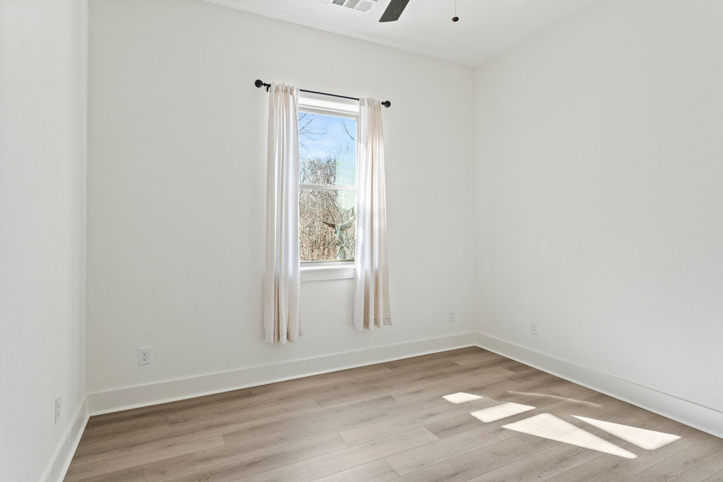 Sussex Sub Bvv - Residential Lease