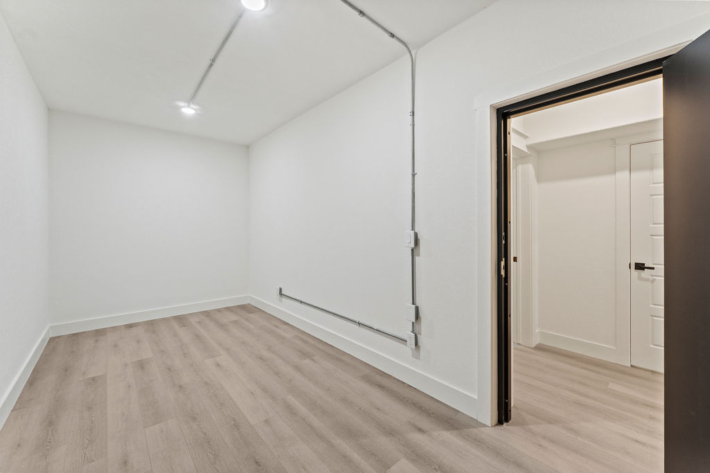Sussex Sub Bvv - Residential Lease