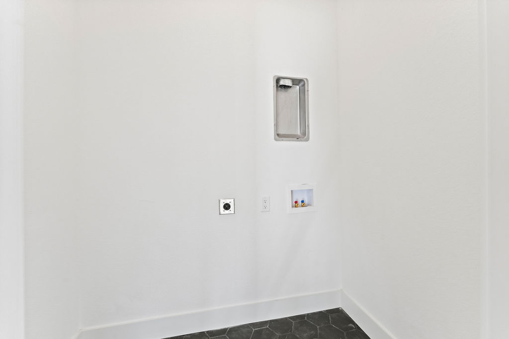 Sussex Sub Bvv - Residential Lease