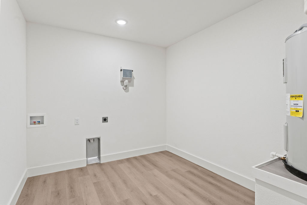 Sussex Sub Bvv - Residential Lease