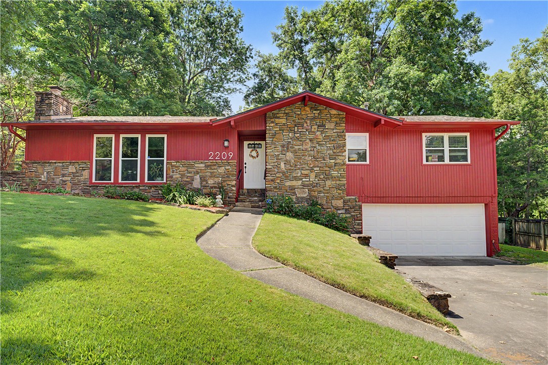 Meadowbrook Farms Ph 1 - Residential