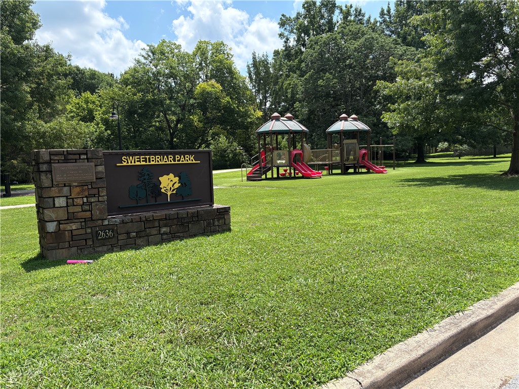 Meadowbrook Farms Ph 1 - Residential