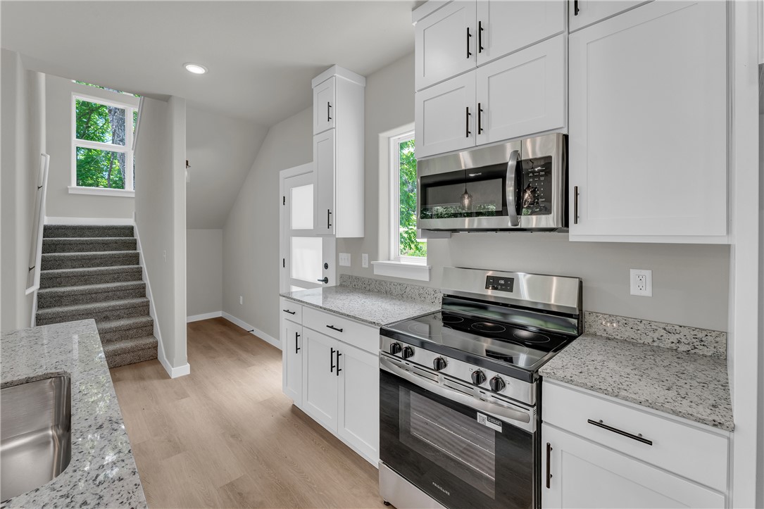 Jura Sub Bvv - Residential Lease