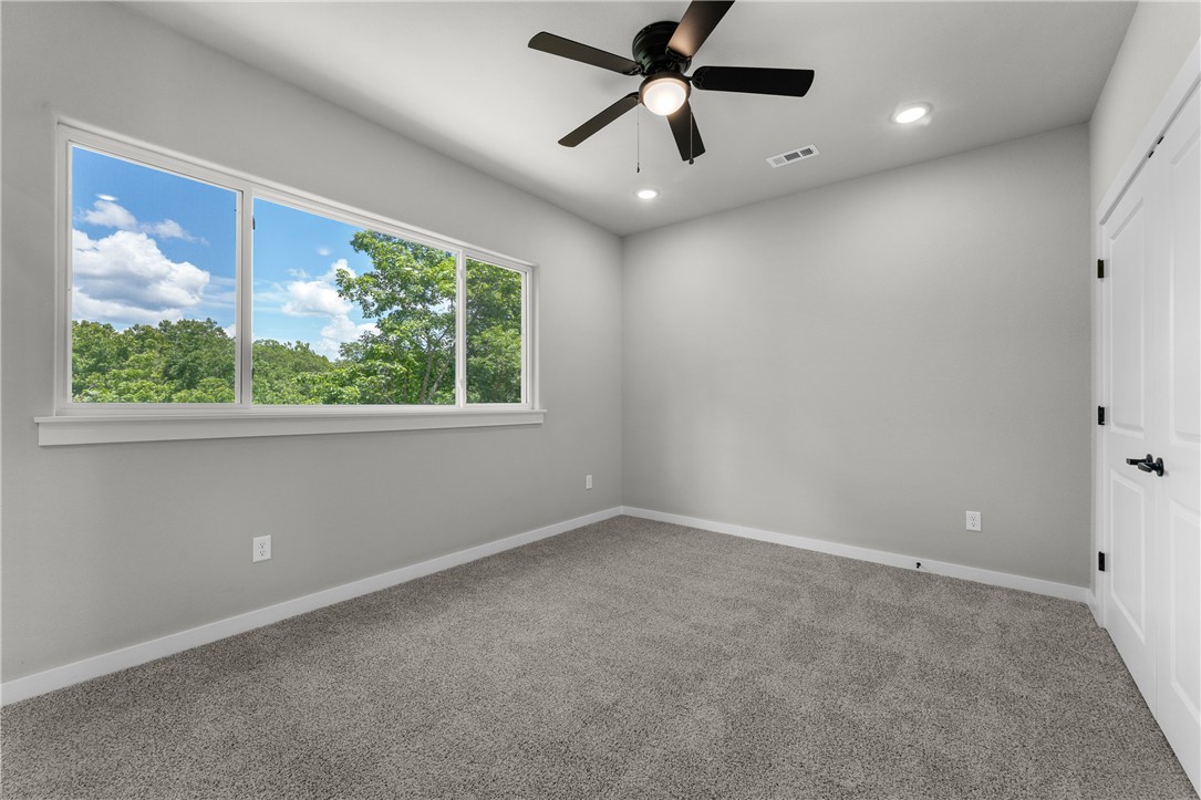 Jura Sub Bvv - Residential Lease