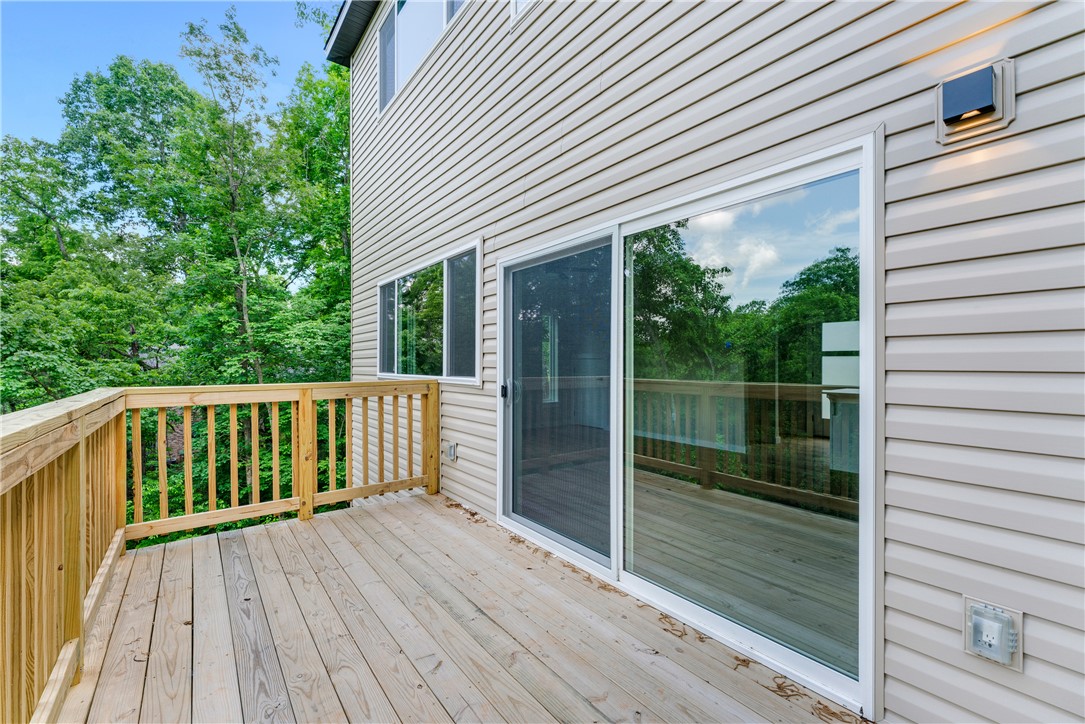 Jura Sub Bvv - Residential Lease