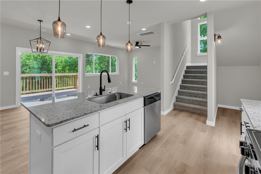 Jura Sub Bvv - Residential Lease