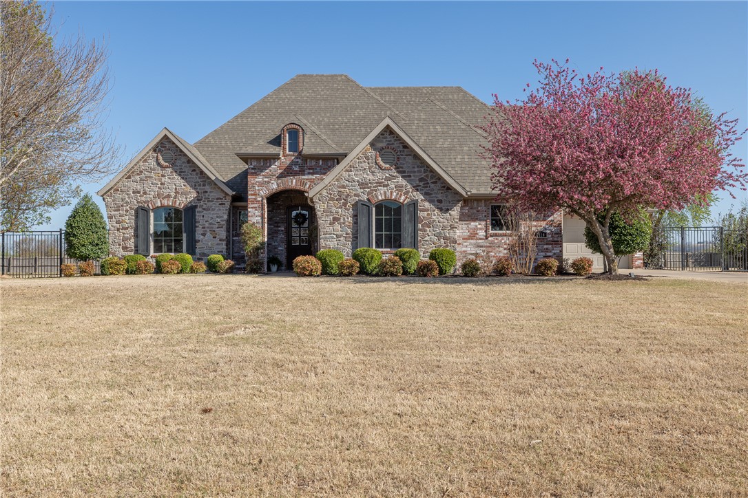 Waterford Estates At Hissom Ranch - Residential