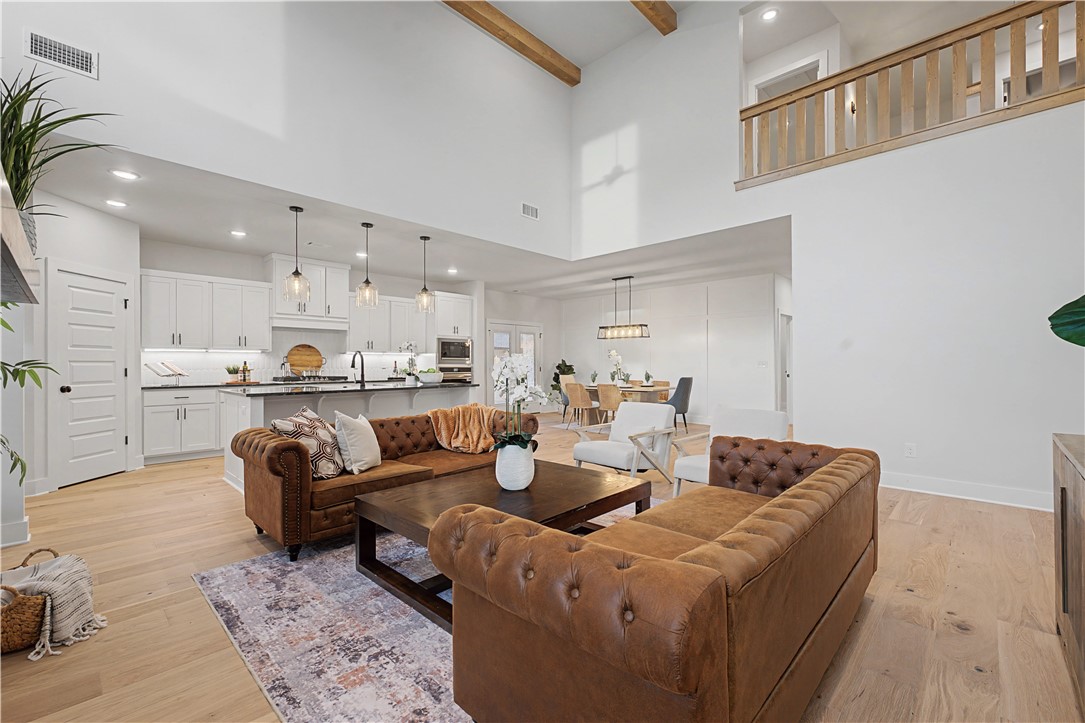 MAPLE ESTATES PH III-CENTERTON - Residential