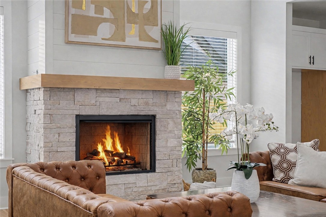 MAPLE ESTATES PH III-CENTERTON - Residential