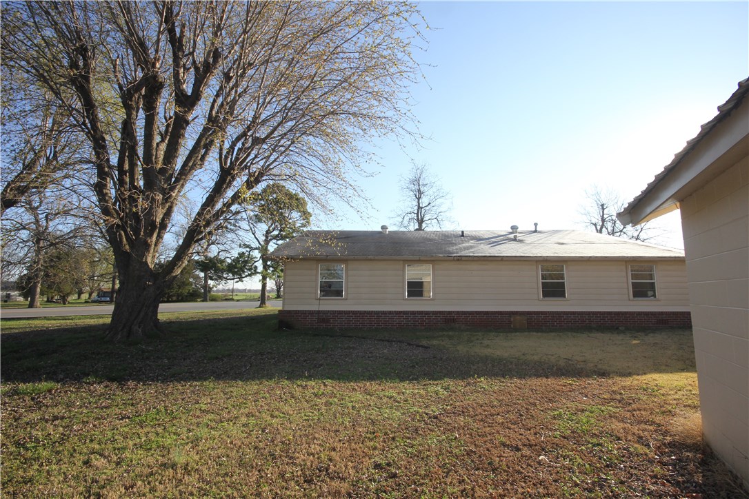 Elm Spgs Outlots - Residential
