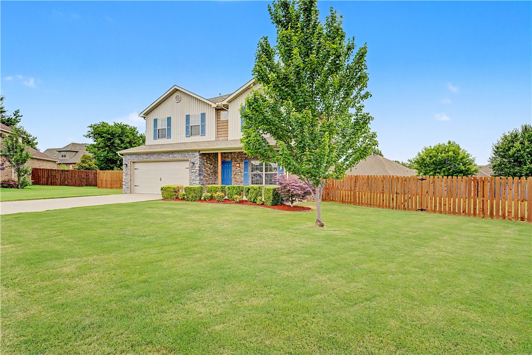 Lakewood Crossing - Residential