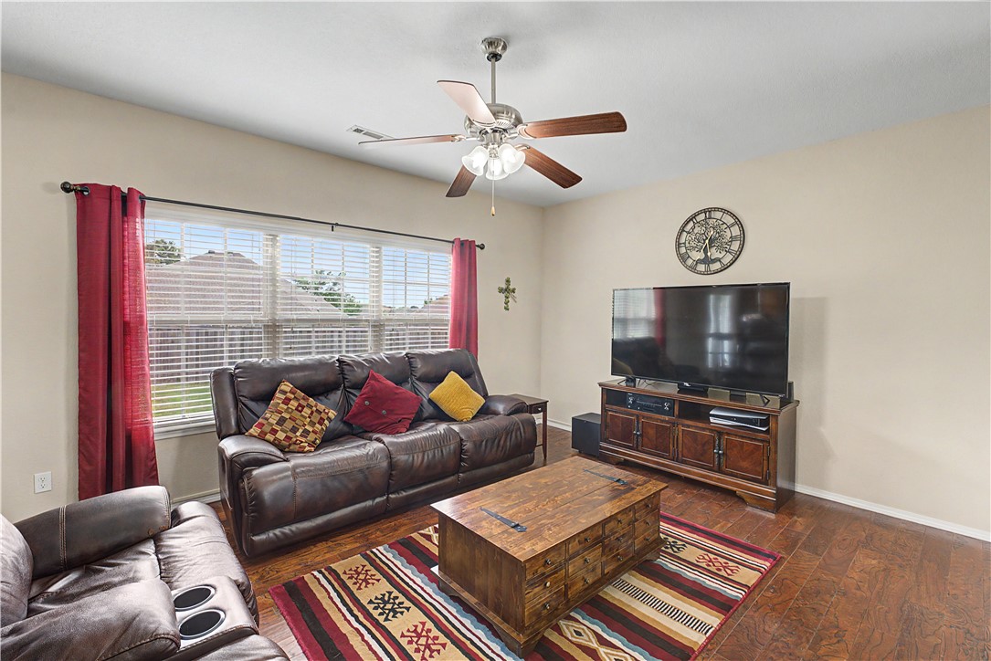 Lakewood Crossing - Residential