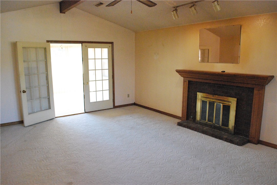 Campbells Countrywood Estate Rogers - Residential