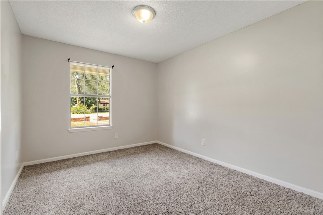 New Yorkwood - Residential