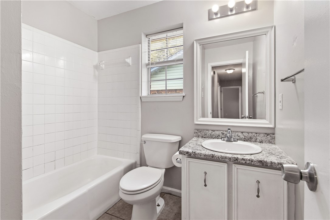 New Yorkwood - Residential
