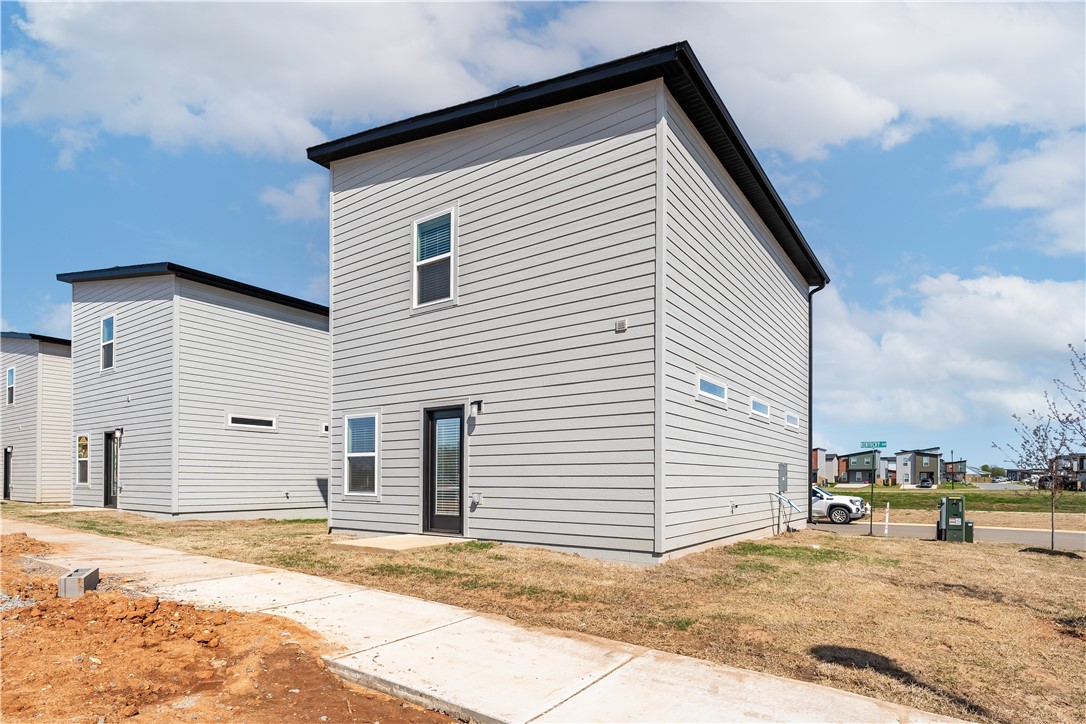 Featherston Village Ph 2 Centerton - Residential Lease
