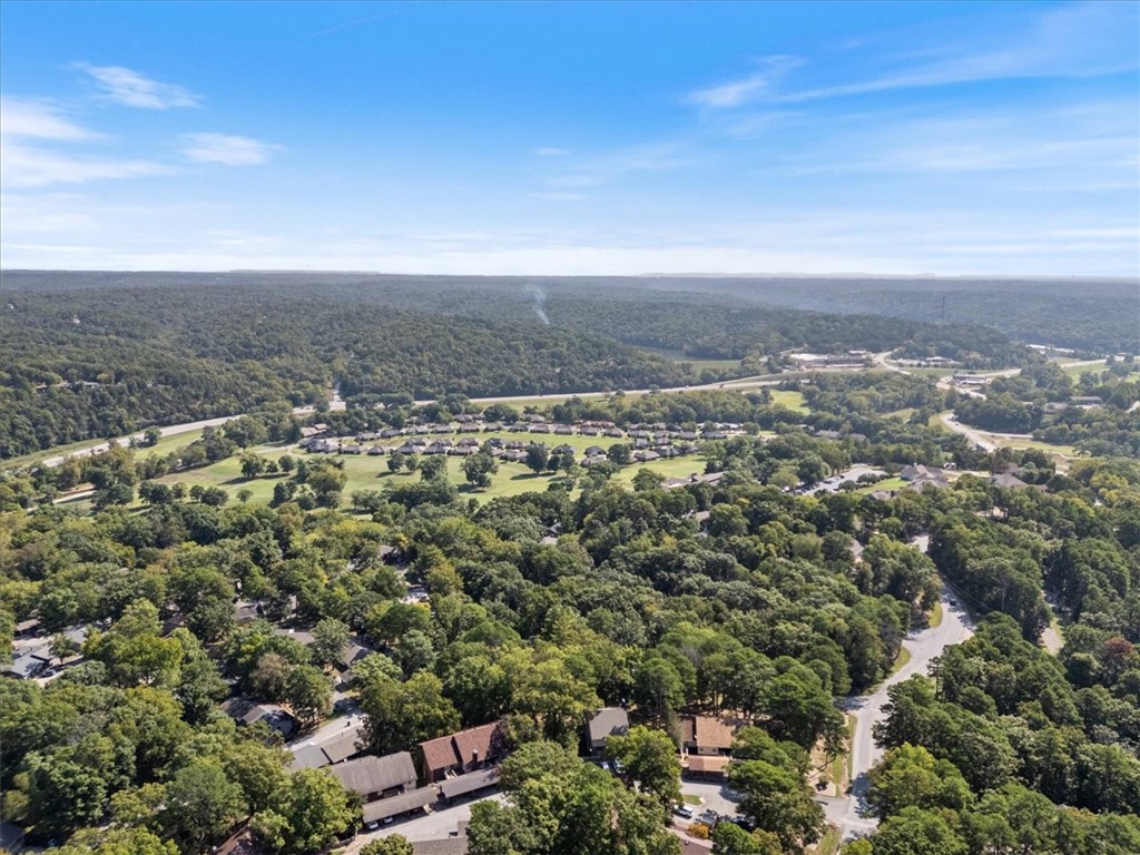 Townhouse Tct 2 A/K/A Drake Court Bvv - Residential