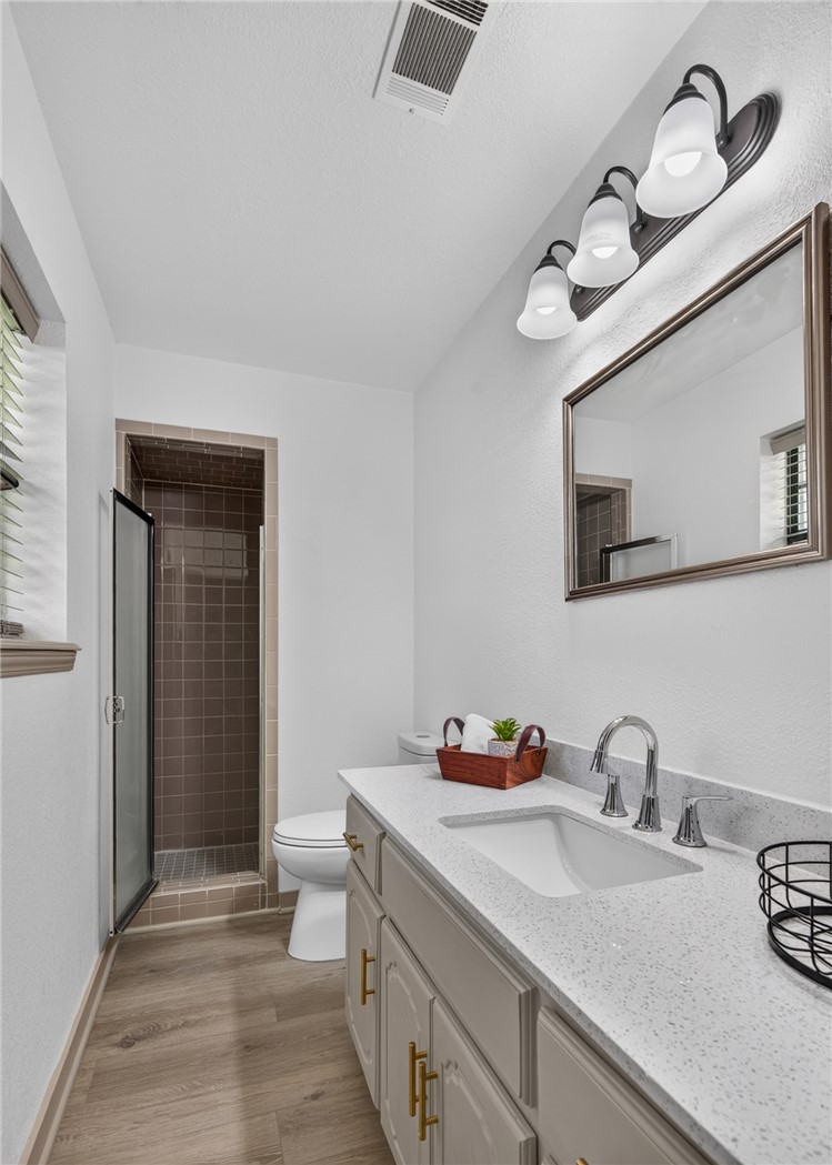 Kingswood - Residential