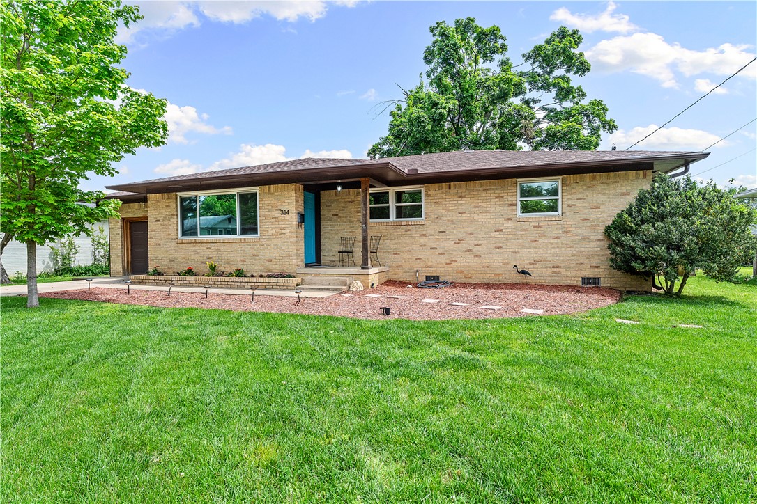 Downtown Bentonville Deal Alert!! Less than $400/sf! This remodeled 3 bedroom, 2 full bathroom home sits in a peaceful neighborhood on one of the most desirable streets in town. Tucked away just off of 3rd Street, you’re away from all the traffic, yet less than a mile from the Square and all that Downtown has to offer. You’re also smack-dab in between the Slaughter Pen and Coler trail systems. This home offers an abundance of family-friendly functionality with two living areas, a spacious laundry room, and a sanctuary of a backyard that comes with a 15x8 storage building. Whether you’re relaxing in the shade of the backyard watching the birds or sitting on the front porch taking in the gorgeous sunset views, this home allows you fully appreciate the natural beauty of living in the Ozarks. Beyond the inherent peace and serenity of this property, you’ll also have peace of mind knowing you’ve got a roof over your head that is less than 2 years old! Don’t miss your chance at the best deal in the area!