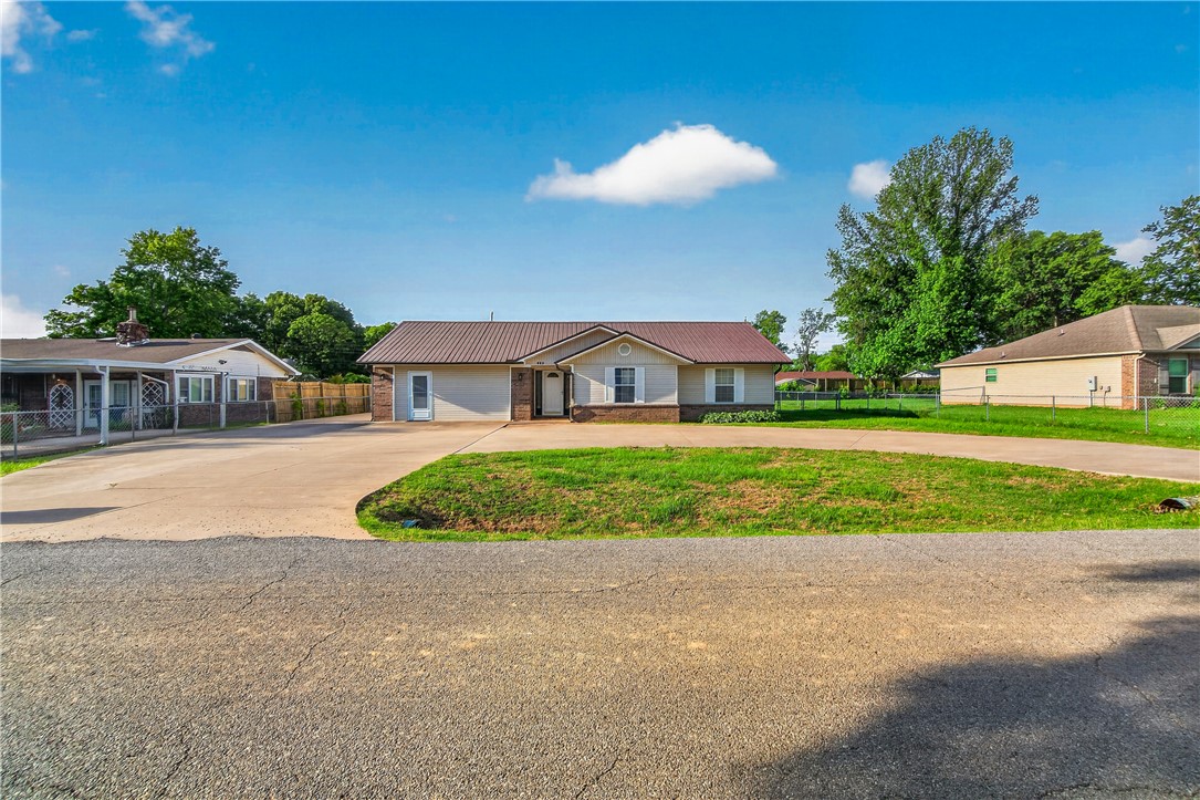 Don’t miss this well-maintained 3-bedroom, 2-bath home in Pea Ridge, offering comfort, convenience, and great curb appeal. The property features a concrete circle drive, along with an additional concrete driveway leading to the detached 2-car garage. Inside, you’ll find new LVP flooring, new carpet, a new electric range, and a huge bonus room, making this home move-in ready. Major updates include a metal roof in 2012, HVAC replaced in 2019, and a new garage door opener installed in 2025. An additional storage shed provides extra space for tools, lawn equipment, or hobbies. Conveniently located near the fire station and Pea Ridge’s central business district, this home offers easy access to local amenities while still providing plenty of functional space. Schedule your showing today!