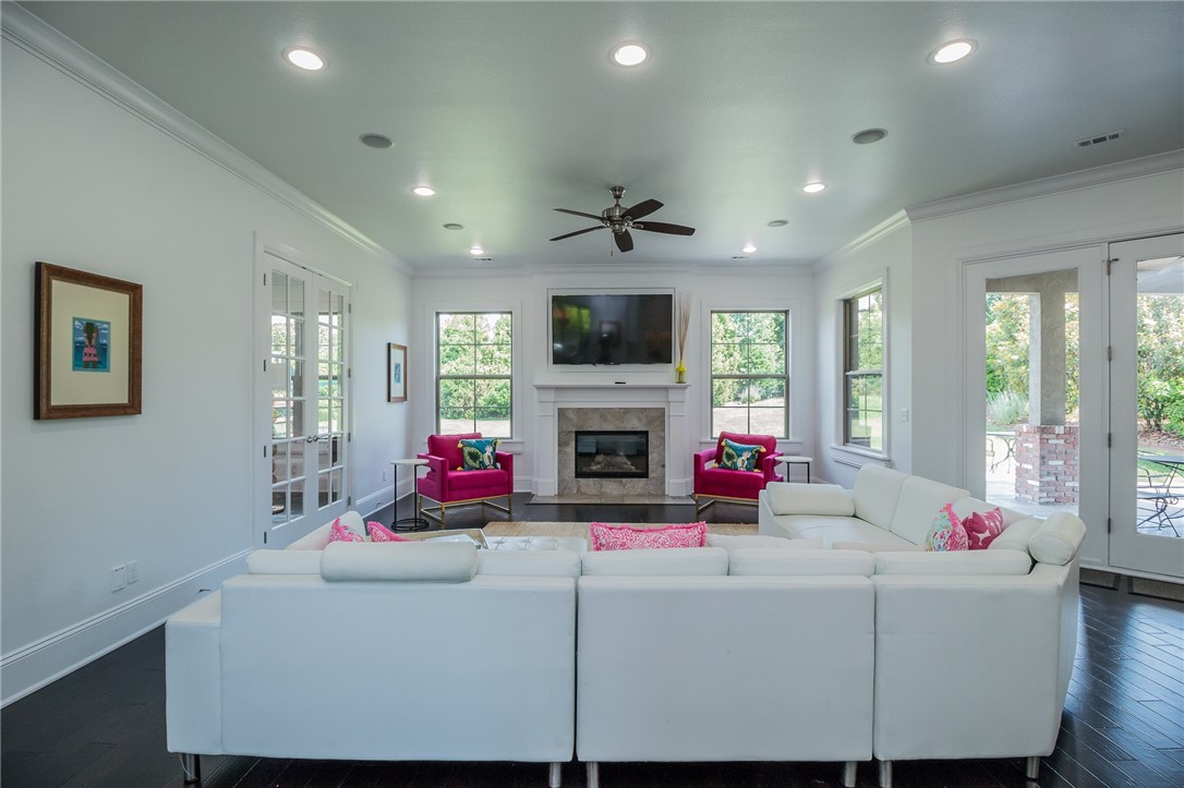 Pinnacle - Residential