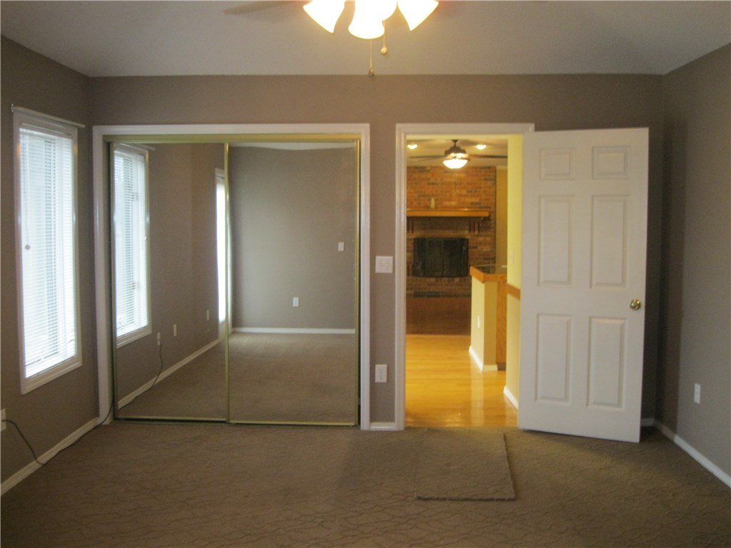 Renfrew Sub Bvv - Residential Lease