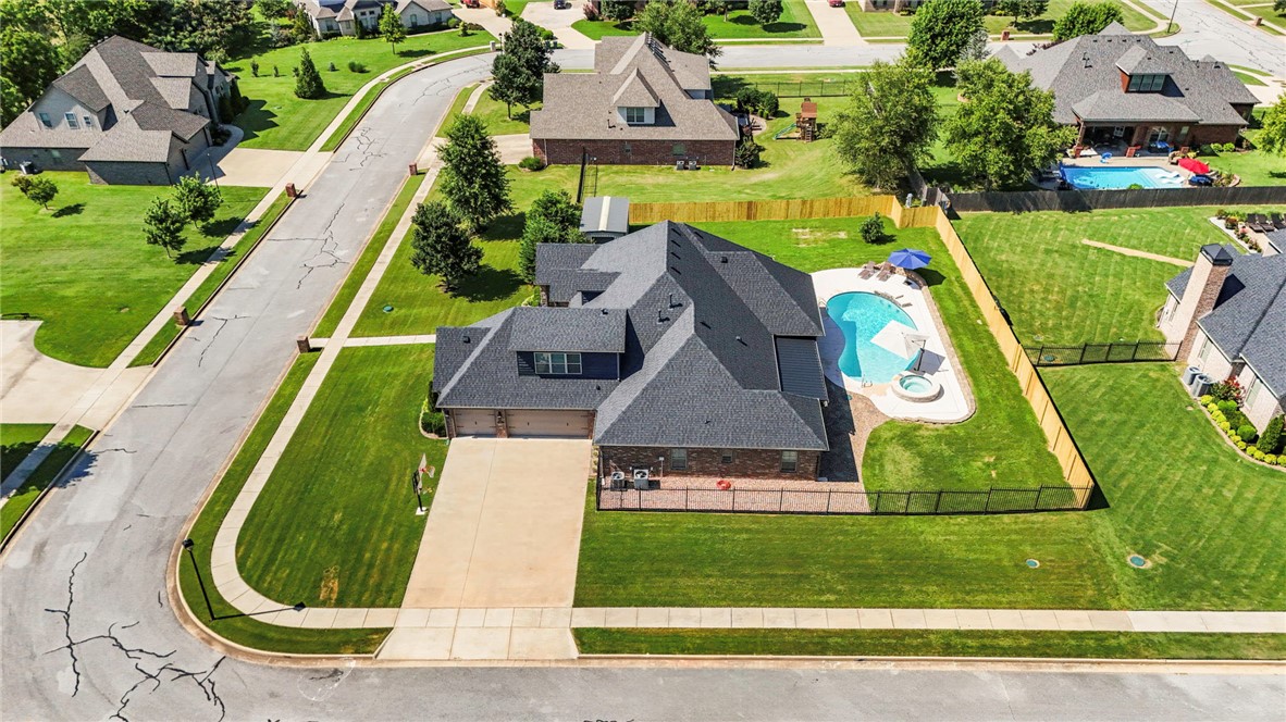 Estates at Brush Creek - Residential