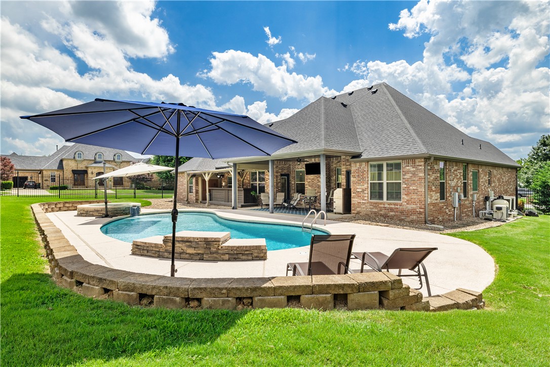 Estates at Brush Creek - Residential