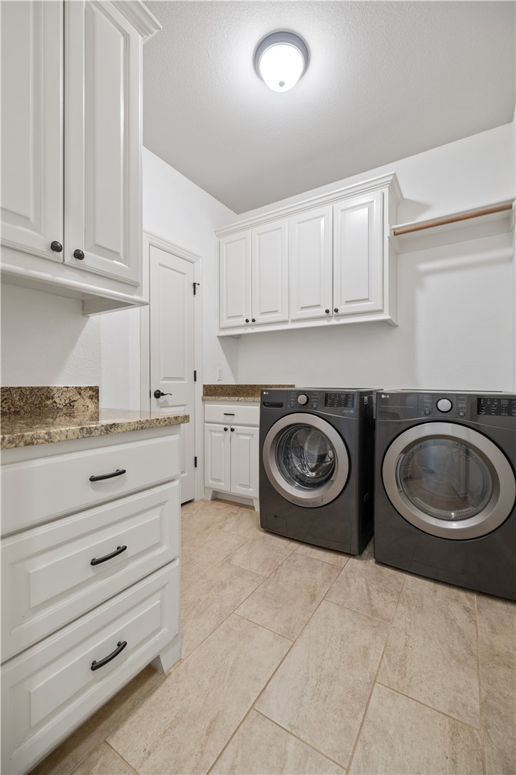 Estates at Brush Creek - Residential