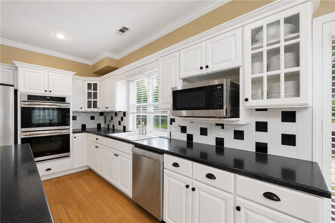 Mission Hills - Residential