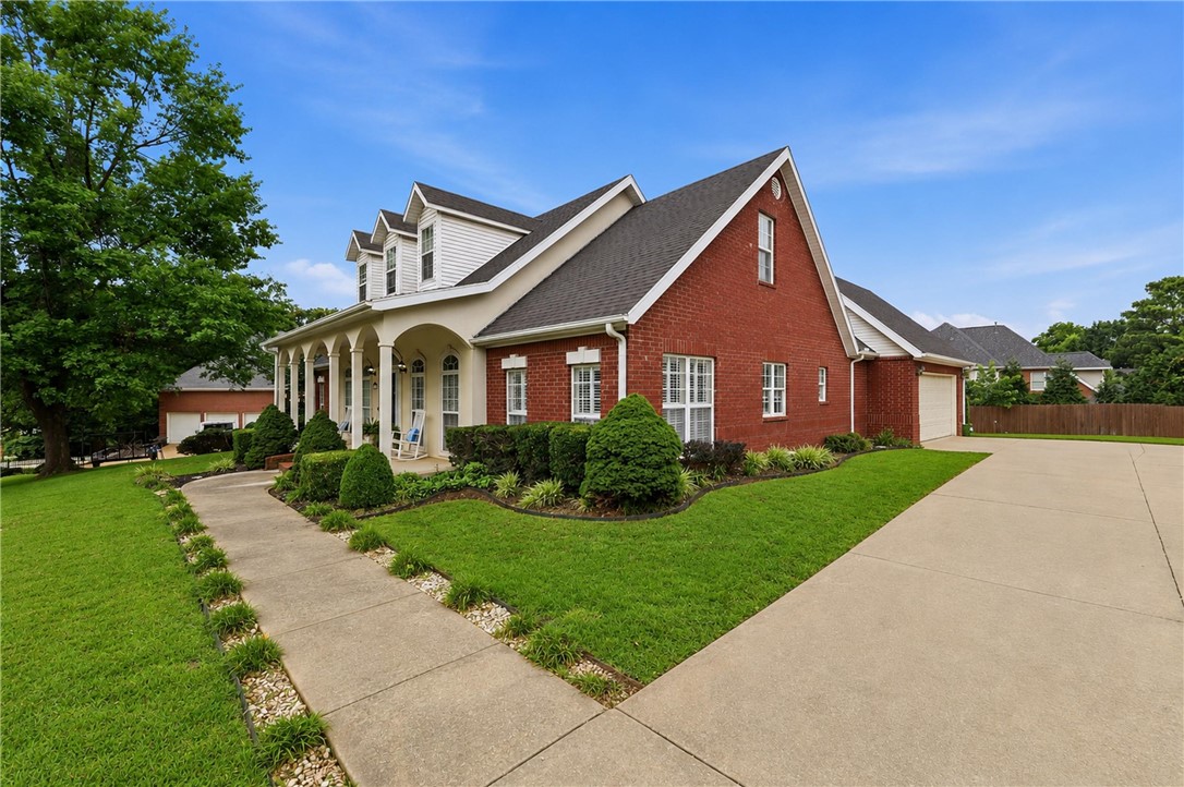 Mission Hills - Residential