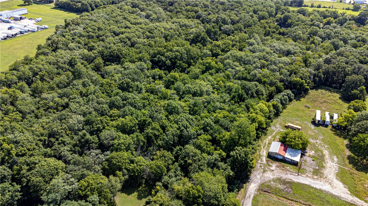 Fayetteville Outlots - Land