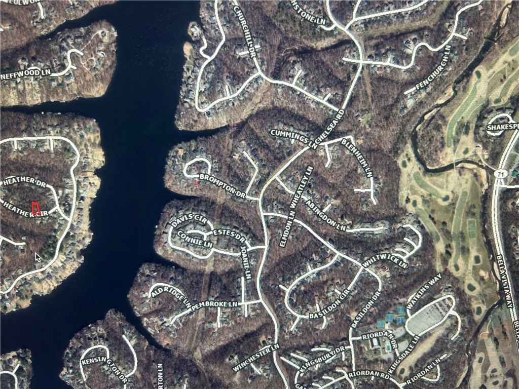 1/3 of a mile from Huntley Gravity Park! ~400 feet from Lake Windsor! Up Hill Both Ways, Lago Vista, Play Thru, OZ Trail Park and Bike Lift, Tanyard Creek Trail and Waterfall, fishing pier and boat launch on Lake Windsor, this lot is surrounded by the Best of Bella Vista! 
Huntley Gravity Zone was built by Gravity Logic, who also built the world renowned Whistler Mountain Bike Park! This Trail System is a YouTube sensation and offers tons of obstacles, props, drops and Green, Blue and Black Diamond graded Trail. There are 10 trails to choose from, each offering unique challenges for all skill levels. Windsor is BVs 2nd largest lake and motorboat friendly! +220 acres, Windsor offers the best Lake Life! Skiing, tubing, wake boarding are allowed in the center. Coves & shorelines for canoes, kayaks and fishing. Bentonville Schools! Enjoy Resort & Recreation Living in its glory, in the Mt Bike Capital of the World!